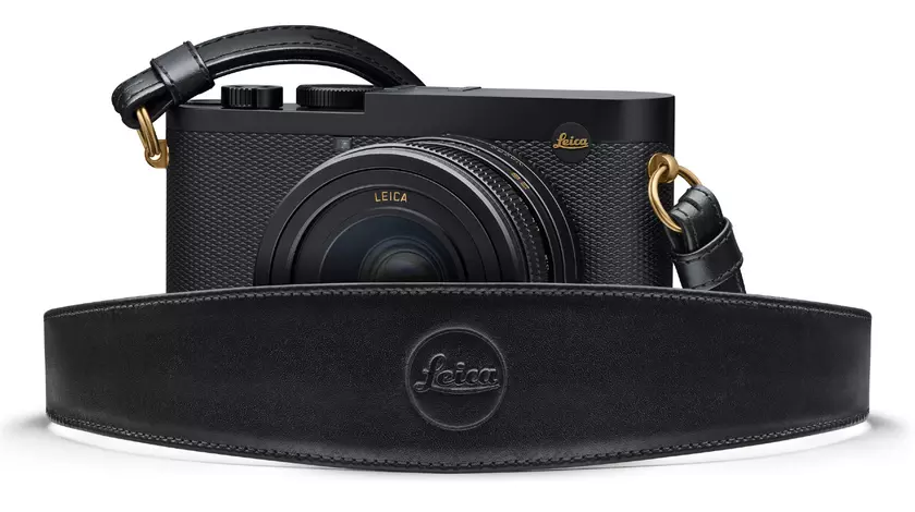 😮Leica представила эксклюзивную камеру📷 Q2 Daniel Craig x Greg Williams за $7 тыс для любителей фильмов о Джеймсе Бонде🎬