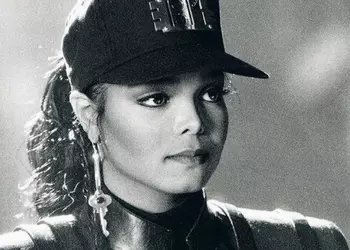 Песня сестры Майкла Джексона 1989 года долгое время необъяснимо ломала ноутбуки. Почему?