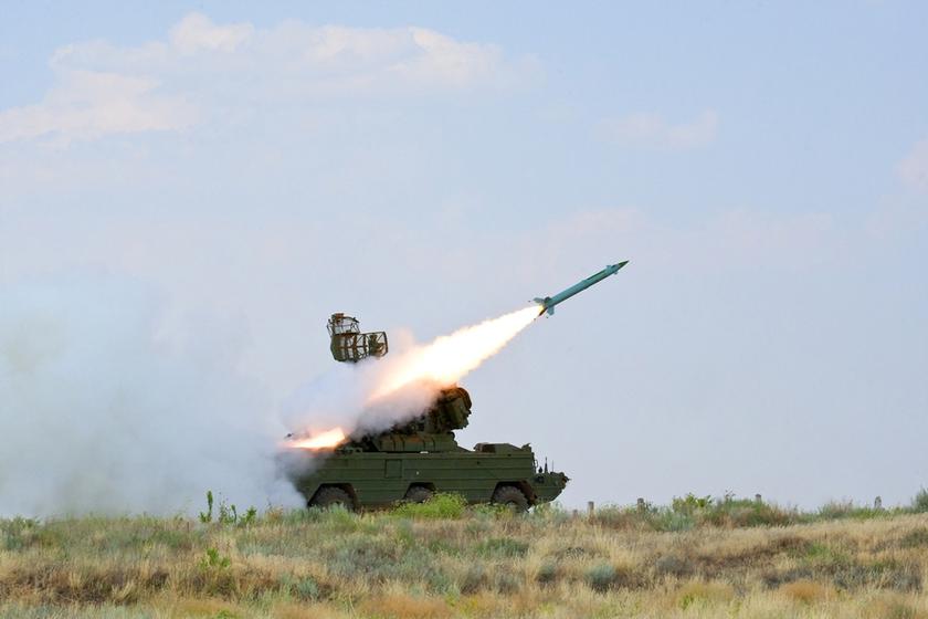 Anti-aircraft missile system "Osa" shoots down Russian drone "Orlan-10" (video)
