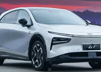 Xpeng has unveiled its "Tesla Model killer" for just $27,000 - the G7 crossover vehicle