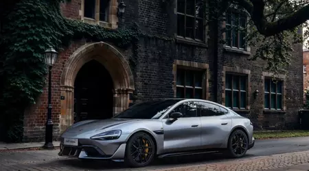 Xiaomi has revealed the SU7 Ultra electric car in an elegant Space Silver colour