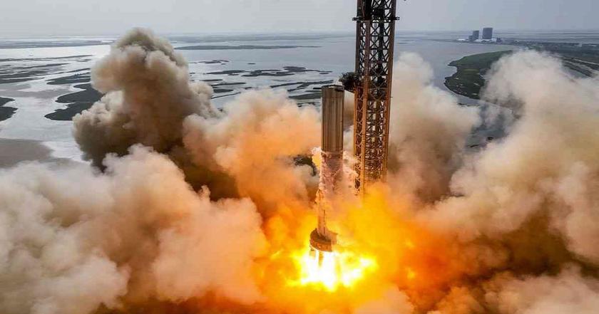 SpaceX odpala test 11 silników najpotężniejszej na świecie rakiety Super Heavy, która wyśle Gwiezdne Wojny na Marsa