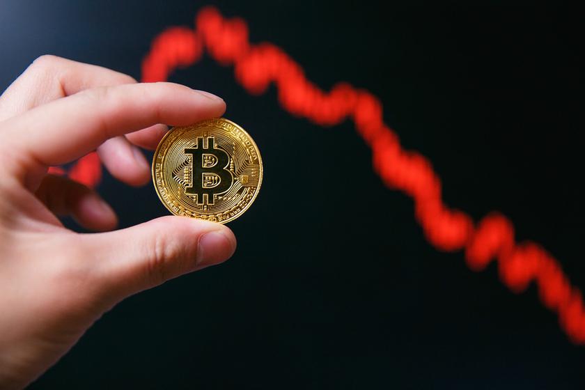 Все криптовалюты рухнули на фоне рекордной инфляции в США: Bitcoin стоит менее $25 000 впервые с 2020 года
