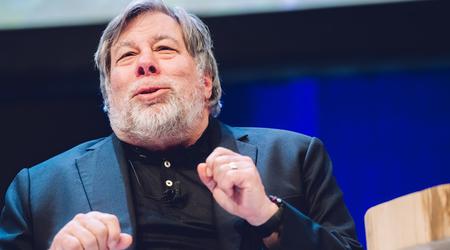 Steve Wozniak sold all the bitcoins, because "such anxiety is of no use to him"