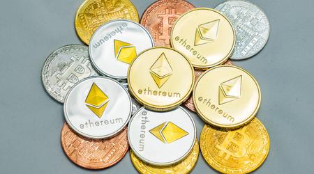CoinMarketCap ist verrückt geworden - Bitcoin-Kurs ist auf 800 Milliarden US-Dollar gestiegen, Ethereum ist auf 43 Milliarden US-Dollar gestiegen und Dogecoin ist jetzt 2 Millionen US-Dollar wert