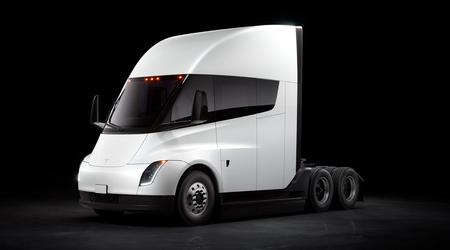 Tesla Semi en llamas: El camión eléctrico de Ilon Musk sufre un grave accidente en EEUU