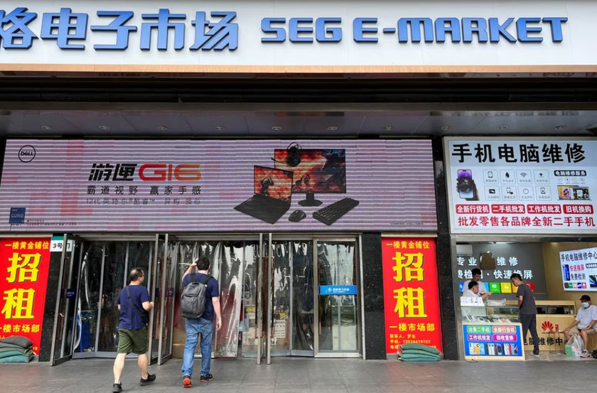 Китайцы втихомолку продают санкционные чипы NVIDIA A100 по цене $20 000 вместо $10 000