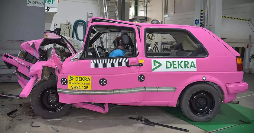 Краш-тест легенды: Испытания VW Golf II