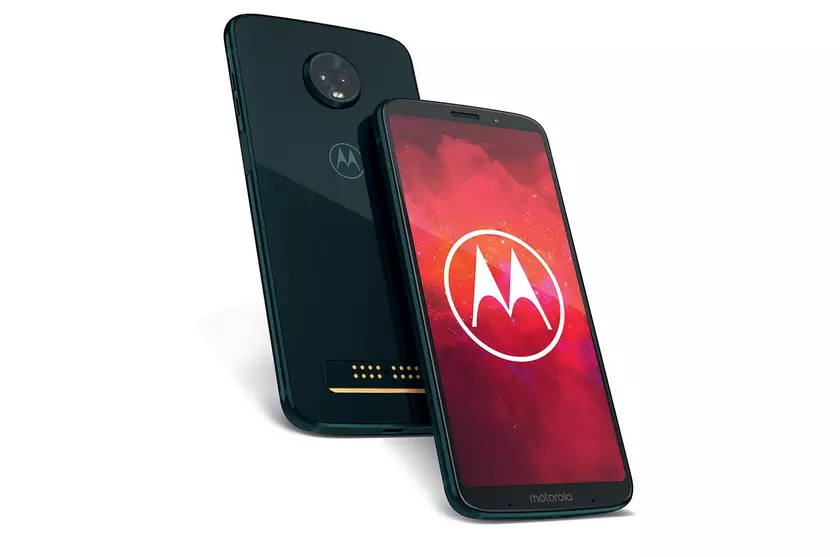 Motorola анонсировала Moto Z3: смартфон с поддержкой Moto Mod 5G