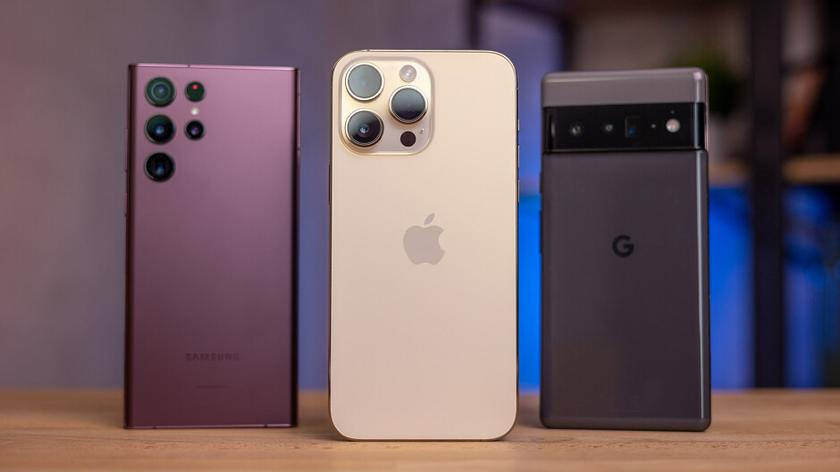 Four iPhones and one Samsung - the best-selling smartphones at the end of 2022