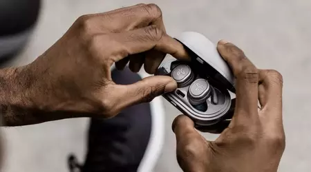 Jaybird випустила оновлені повністю бездротові навушники Run XT