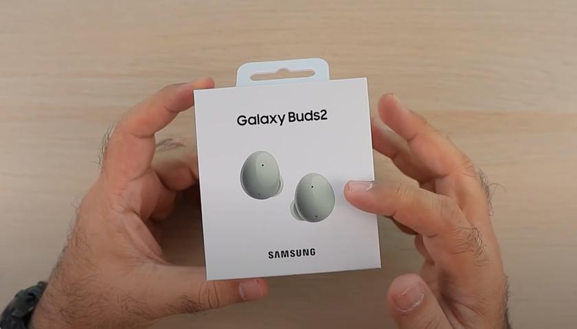 На YouTube появилось видео с распаковкой TWS-наушников Samsung Galaxy Buds 2
