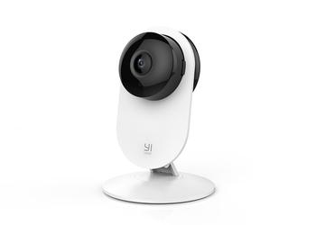 Caméra domestique YI 1080p : caméra IP avec mode nuit et audio bidirectionnel pour 23 $