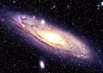 Галактическая перестрелка – учёные увидели, как одна галактика выстрелила плазменной струёй в другую