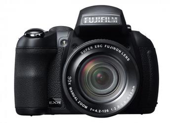 30-кратный суперзум Fujifilm FinePix HS30EXR уже в Украине за 3600 грн