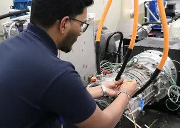 Снижение зависимости от Китая: Ricardo создала электродвигатель без редкоземельных металлов и меди