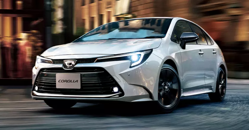 Новая Toyota Corolla в японской версии: что изменилось?
