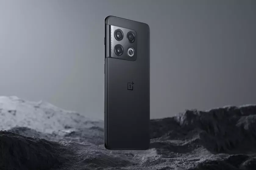 Скидка $200: OnePlus опустила цену на флагманский сматтфон OnePlus 10 Pro с чипом Snapdragon 8 Gen 1 и камерой Hasselblad
