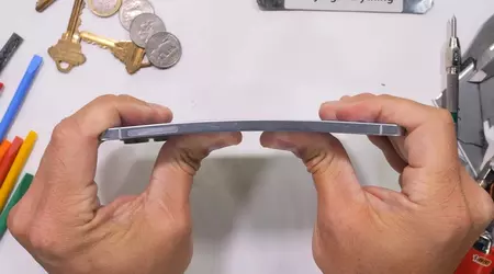 It bends but doesn't break: famous blogger JerryRigEverything tested the strength of the ultra-thin Samsung Galaxy S25 Edge