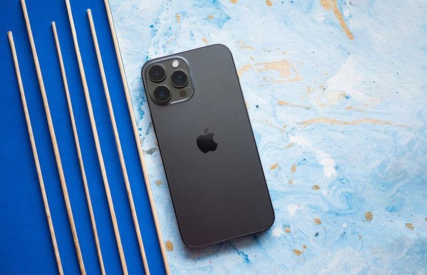 Apple iPhone 13 Pro Max non lascia scampo alla concorrenza nel test della durata della batteria