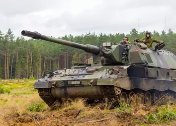 Немцы показали, как обучают украинских военных на САУ PzH 2000 