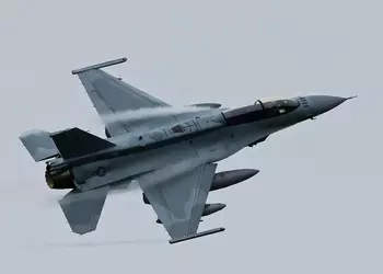 Вместо советского хлама: Болгария получила свой первый F-16D