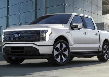 Ford halts production of F-150 Lightning ...