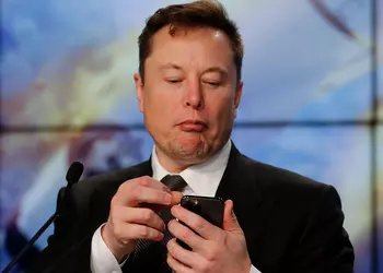 Богаче Цукерберга: глава Tesla Илон Маск вошел в тройку самых богатых людей планеты