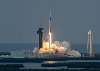 SpaceX и Axiom Space отправили на МКС четырёх космических туристов