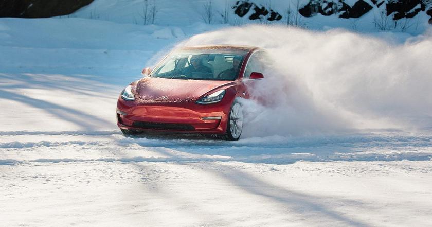 Tesla Model Y теряет 18% запаса хода на морозе, но это один из лучших показателей в США