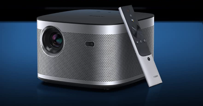 XGIMI Horizon wall projector for bedroom