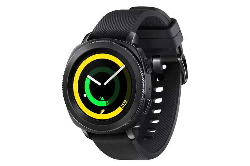 В Украине началась официальная продажа смарт-часов Samsung Gear Sport