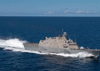 The U.S. Navy has decommissioned two Freedom-class littoral combat ships USS Little Rock and USS Detroit at a total cost of about $800, even though they had less than 10 years of service