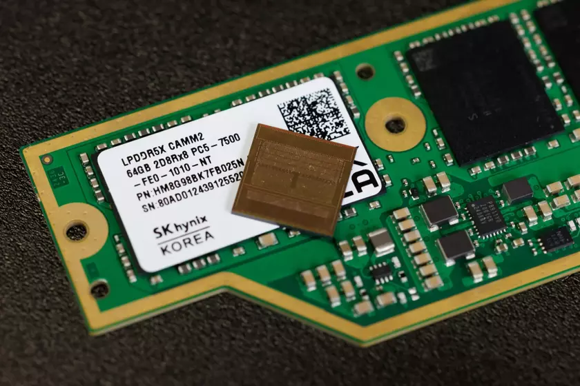 SK Hynix представила 12-слойный HBM3E: новую эру скоростной памяти