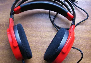 Геймерская гарнитура TT esports Shock SpinHD