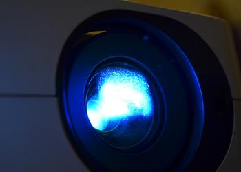 Cleaning Video Projectors: How to Clean Case, Lens and Filter