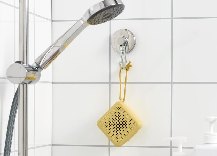 IKEA dévoile une enceinte Bluetooth étanche à 15 $ qui peut être utilisée sous la douche