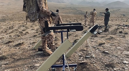 Der Iran hat sein eigenes Gegenstück zur Kamikaze-Drohne Switchblade 300 angekündigt - sie heißt Meraj-521 und hat eine Reichweite von 5 km