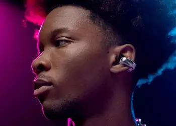 Bose Ultra Open Earbuds с необычным дизайном начали продавать в США за $300