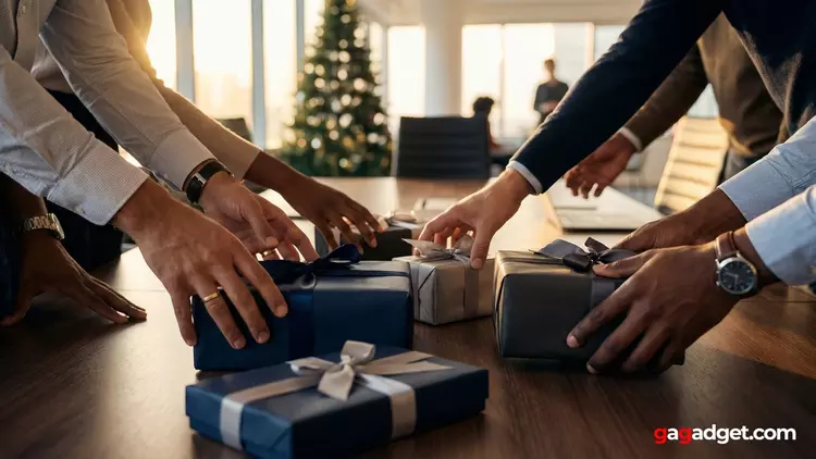 Best Gifts for Coworkers & Office ...