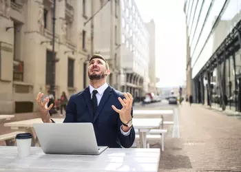 Microsoft запретит пользователям Outlook отправлять "равнодушные" электронные письма