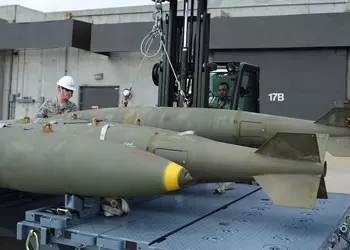 Трамп снял запрет Байдена на поставку 2000-фунтовых авиабомб в Израиль