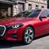 Просмотр салона Mercedes-Benz Classe C с медиасистемой