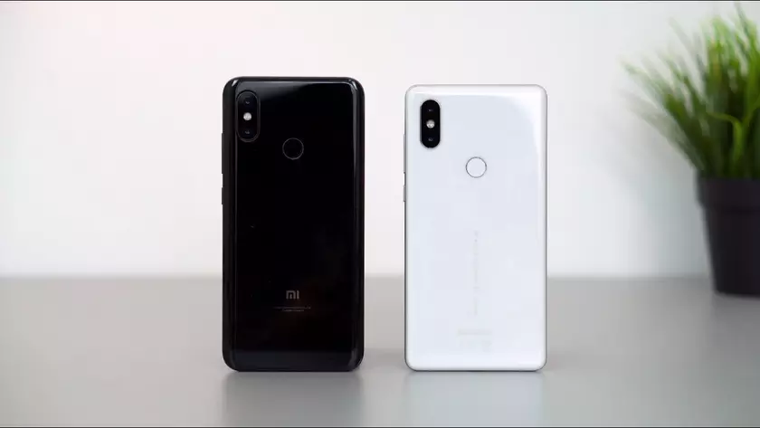 Xiaomi обещает «подтянуть» камеры Mi 8 и Mi Mix 2S до уровня нового флагмана Mi Mix 3