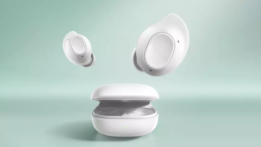 Samsung анонсирует новые наушники Galaxy Buds FE: отличный звук для всех!
