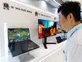 post_big2/16-inch-oled-300-hz-gaming-laptop-panel-samsung-1920x1300.webp