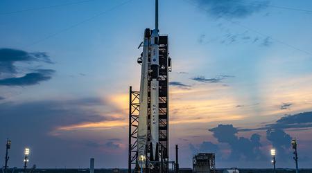 SpaceX et la NASA ont reporté pour la quatrième fois le lancement du vaisseau spatial Crew Dragon avec un équipage international vers l'ISS