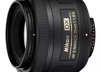 Nikon выпускает стандартный объектив для цифровых зеркальных камер
