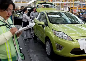 Trump's duties could cost US auto industry $33bn - forecast