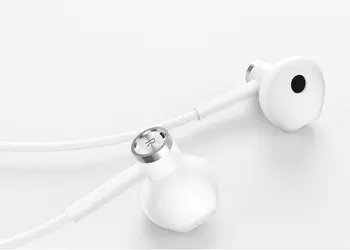 Xiaomi introduced the ear buds Mi Half In-Ear for $ 11